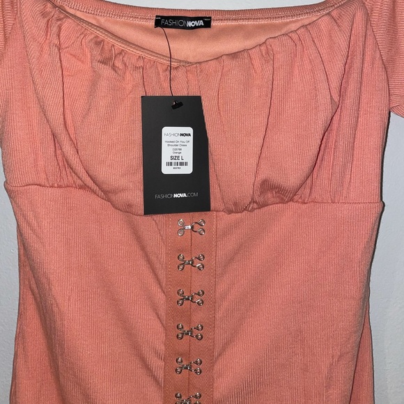 Peach off Shoulder Dress - Picture 9 of 11